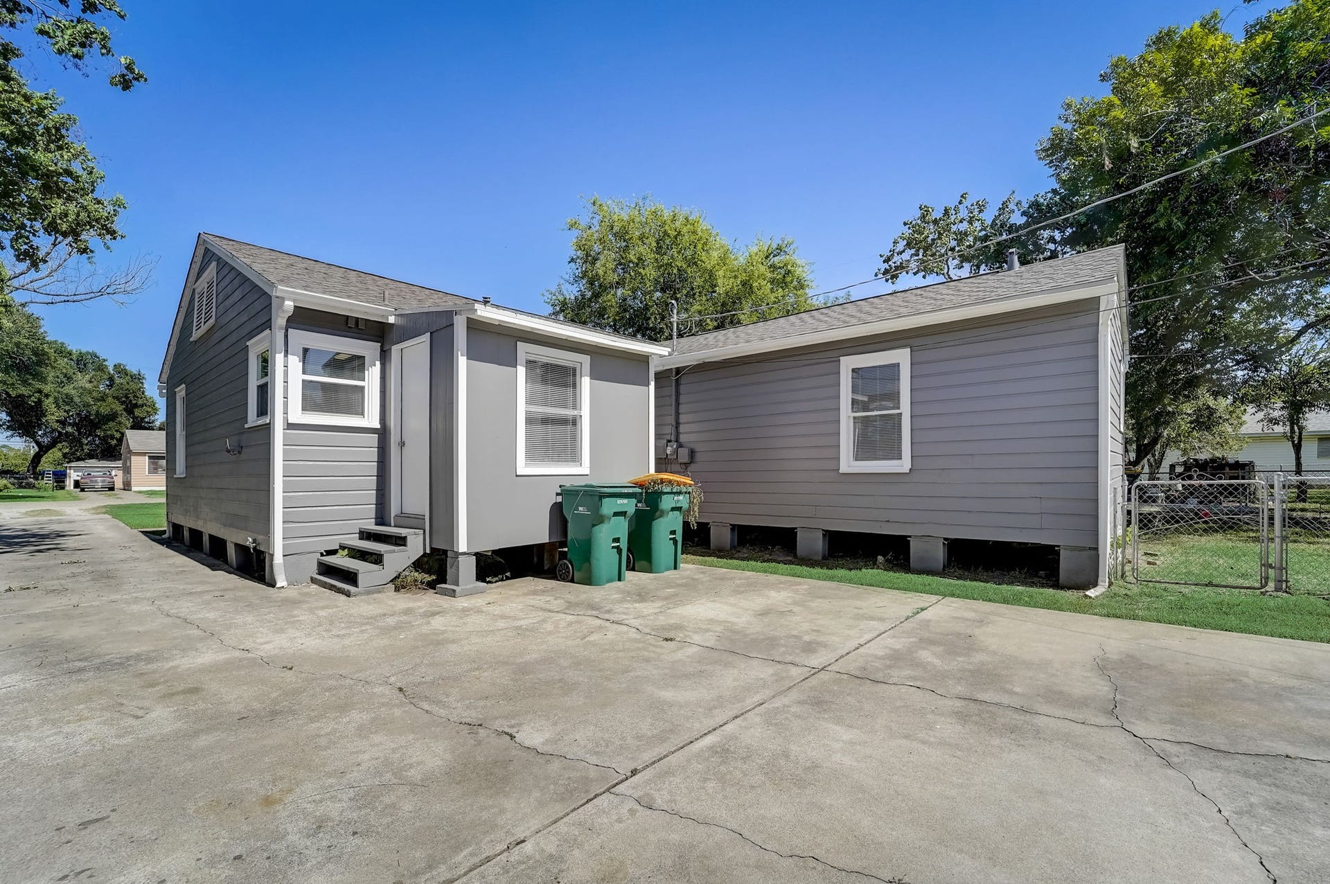 1420 Foreman Street, La Marque, TX 77568 1420 Foreman Street, La Marque, TX 77568