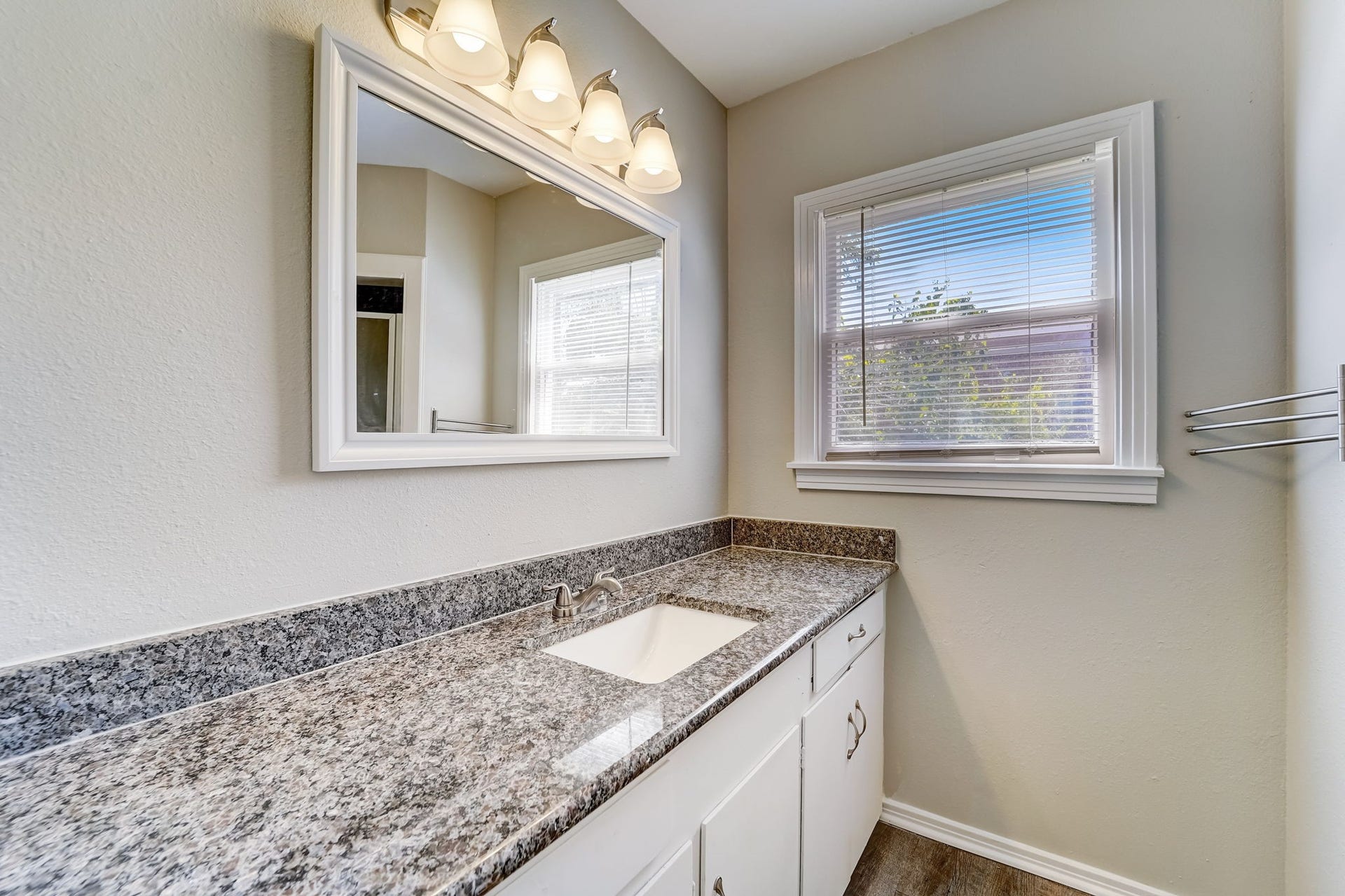 1420 Foreman Street, La Marque, TX 77568 1420 Foreman Street, La Marque, TX 77568