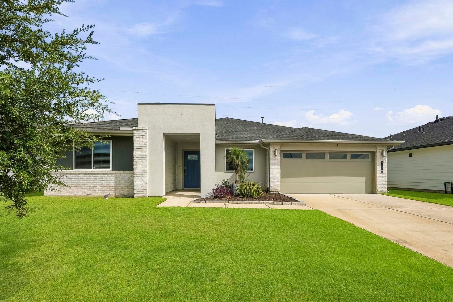 7119 Sunbreeze Lane, Rosenberg, TX 77469 7119 Sunbreeze Lane, Rosenberg, TX 77469
