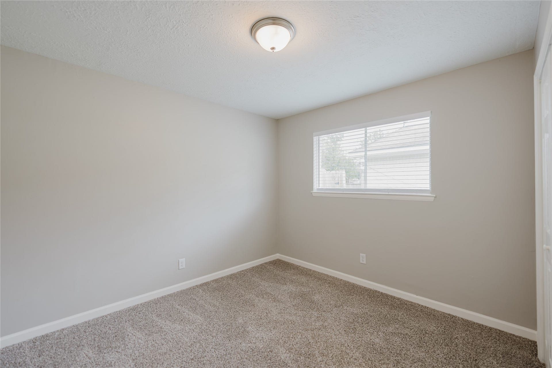 1109 Missouri Street, South Houston, TX 77587 1109 Missouri Street, South Houston, TX 77587