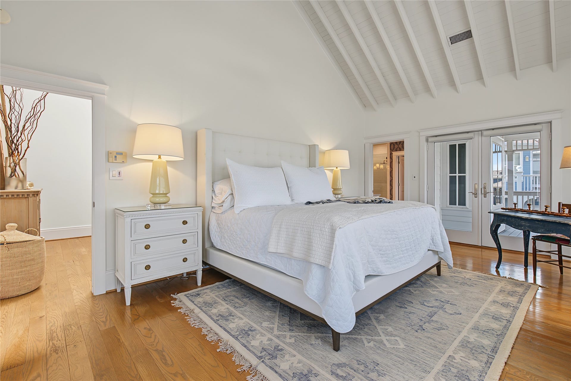 10 Islamorada, Hitchcock, TX 77563 10 Islamorada, Hitchcock, TX 77563