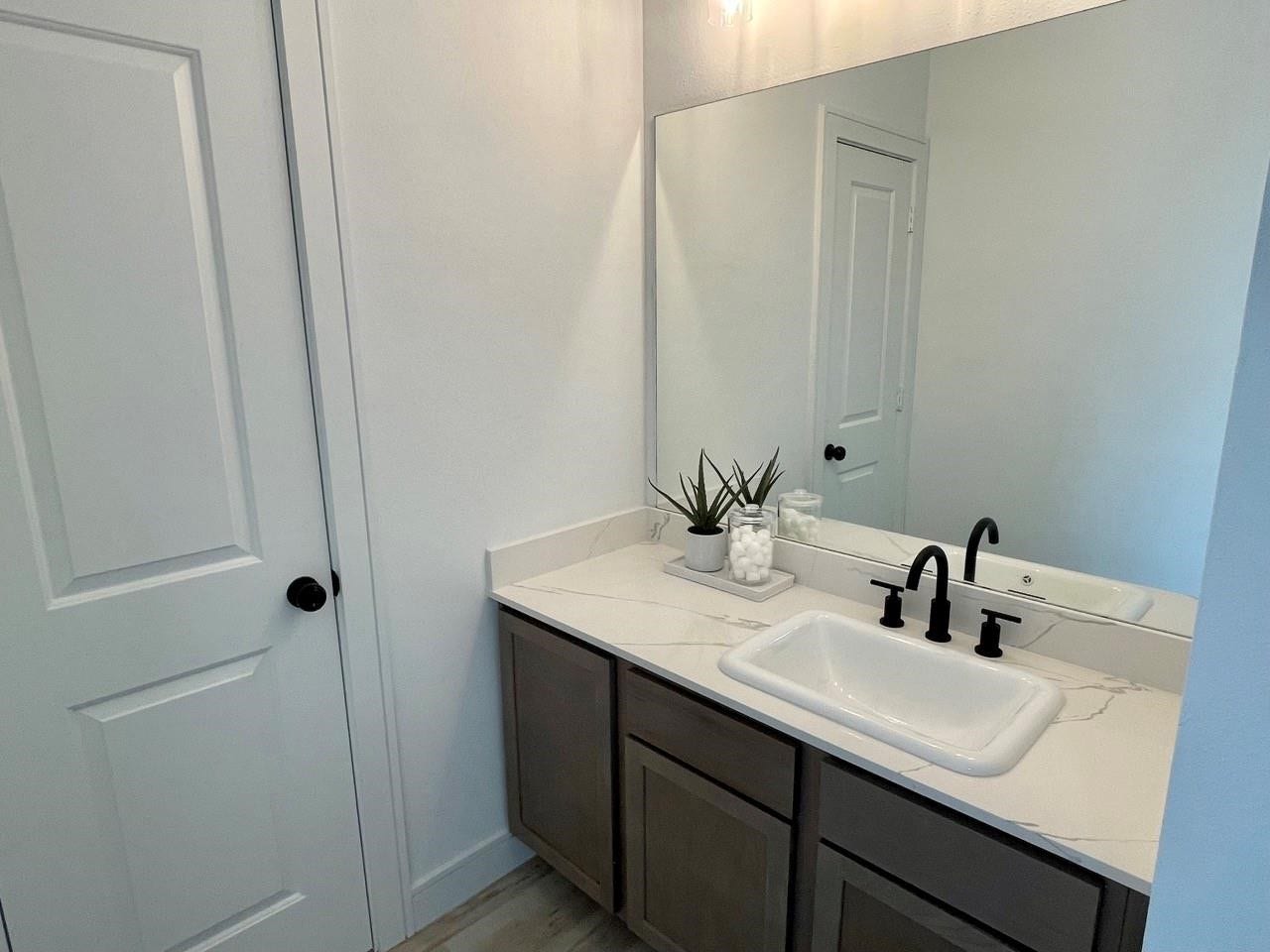 1702 Lantana Lane, El Campo, TX 77437 1702 Lantana Lane, El Campo, TX 77437
