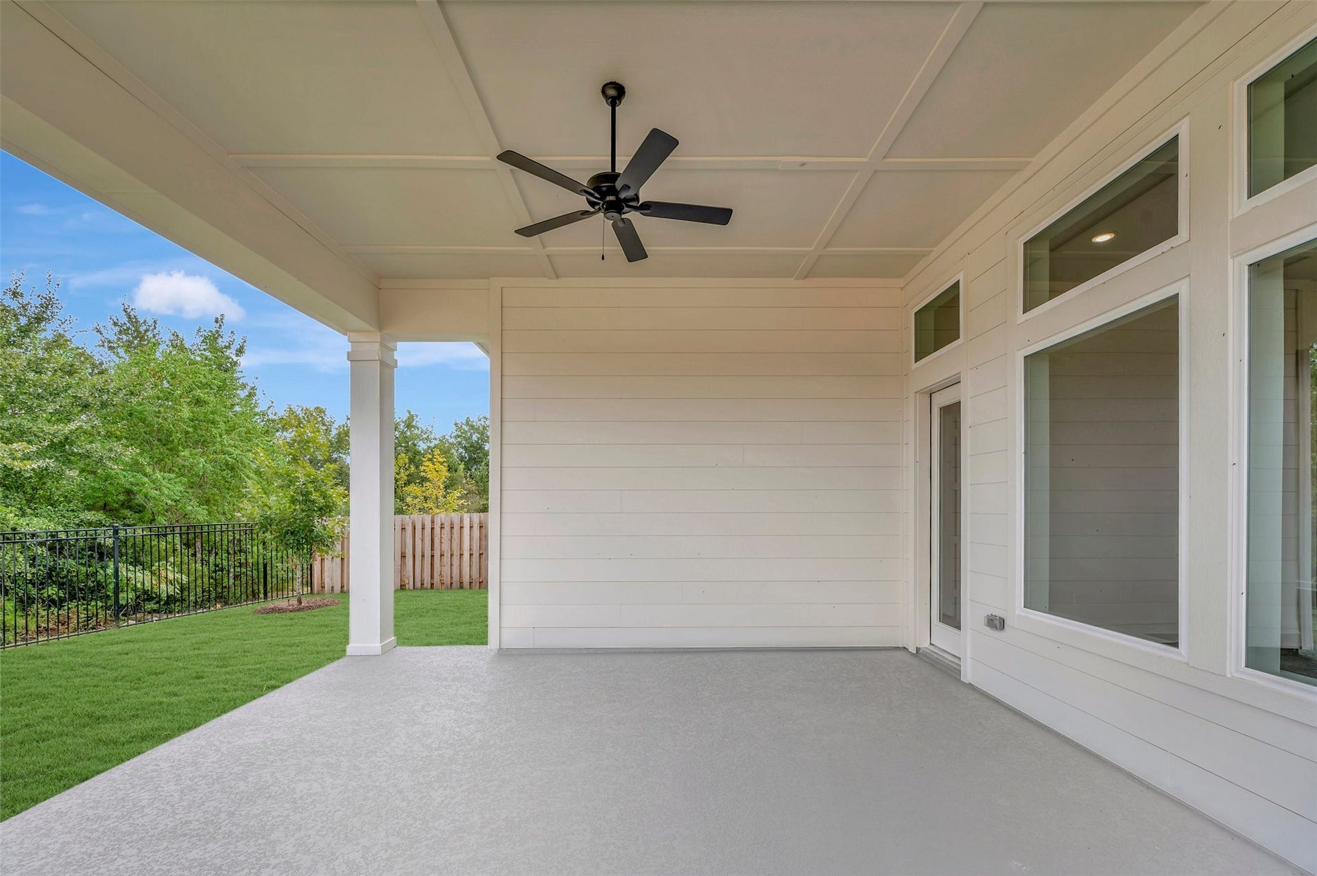 2038 Lobo Court, Montgomery, TX 77316