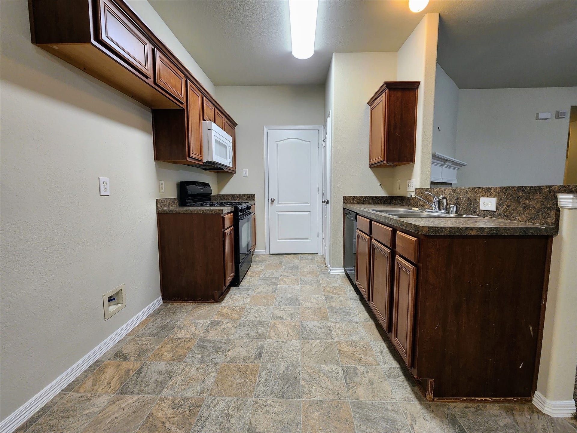 2008 Briar Grove Drive, Conroe, TX 77301