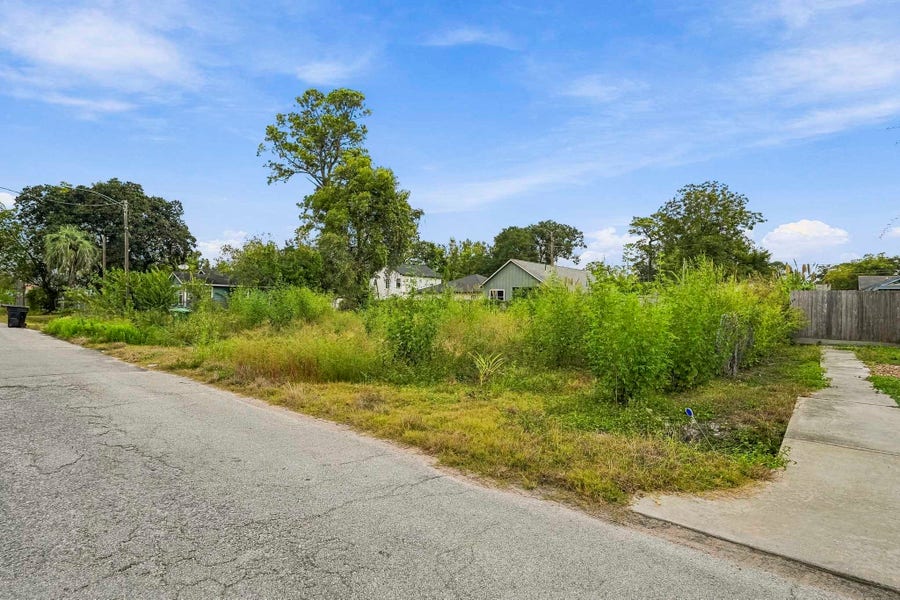 Property photo for 6718 Bunche Drive, Houston, TX