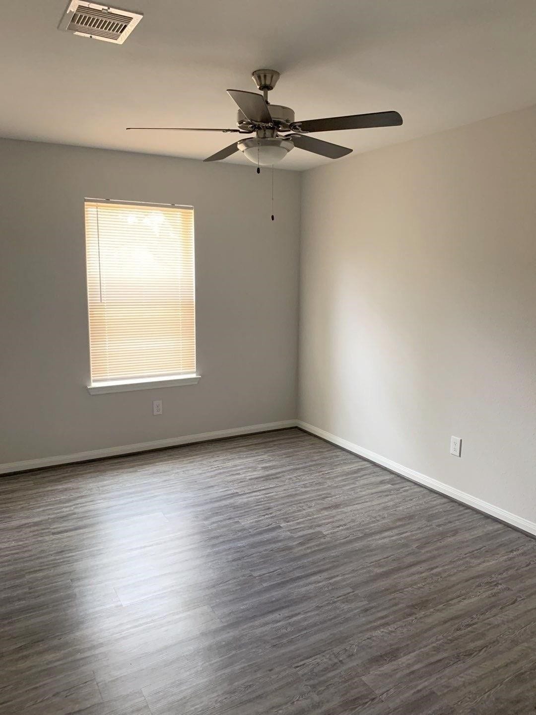 7801 Angus Street, Houston, TX 77028 7801 Angus Street, Houston, TX 77028