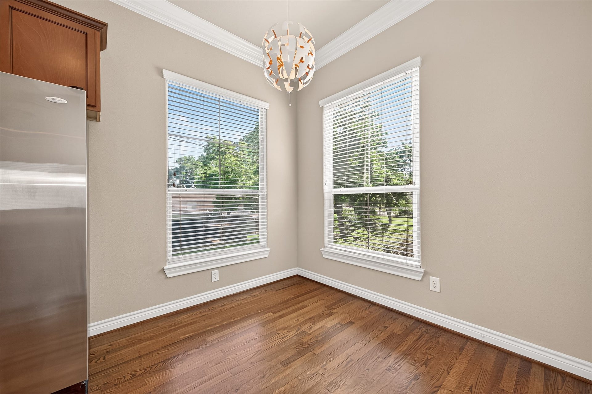 8810 Lakeshore Bend Drive, Houston, TX 77080 8810 Lakeshore Bend Drive, Houston, TX 77080