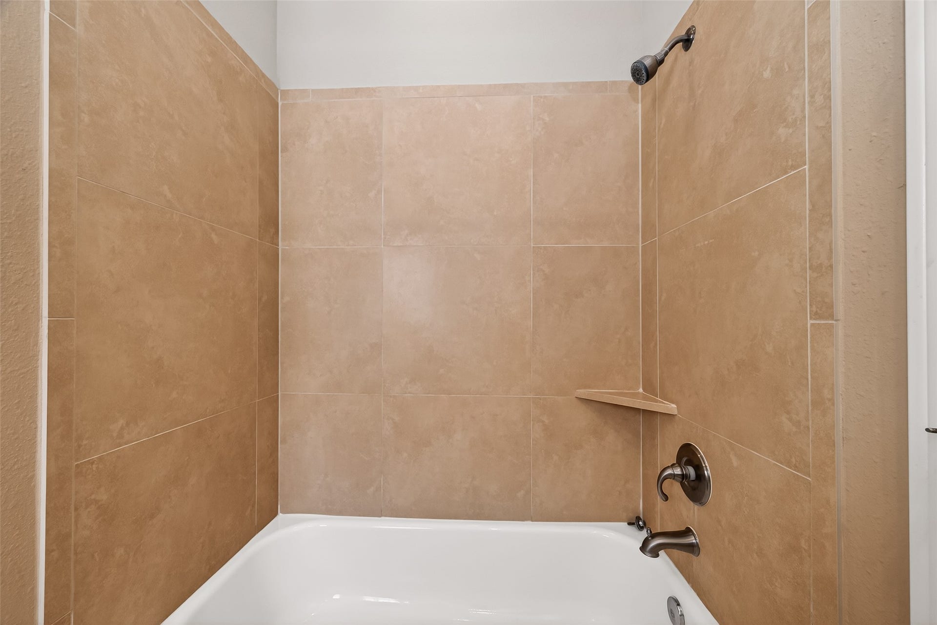 8810 Lakeshore Bend Drive, Houston, TX 77080 8810 Lakeshore Bend Drive, Houston, TX 77080