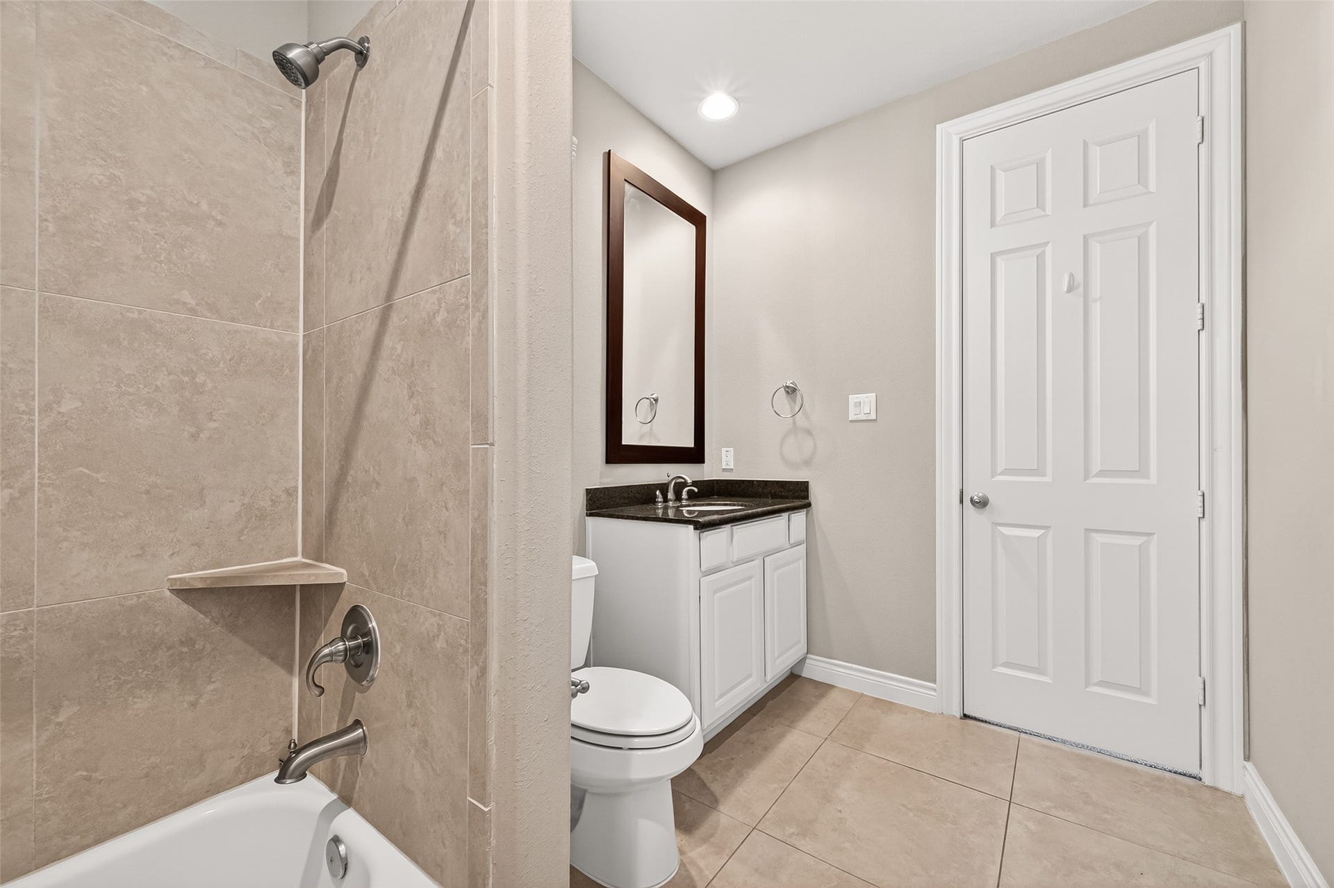 8810 Lakeshore Bend Drive, Houston, TX 77080 8810 Lakeshore Bend Drive, Houston, TX 77080