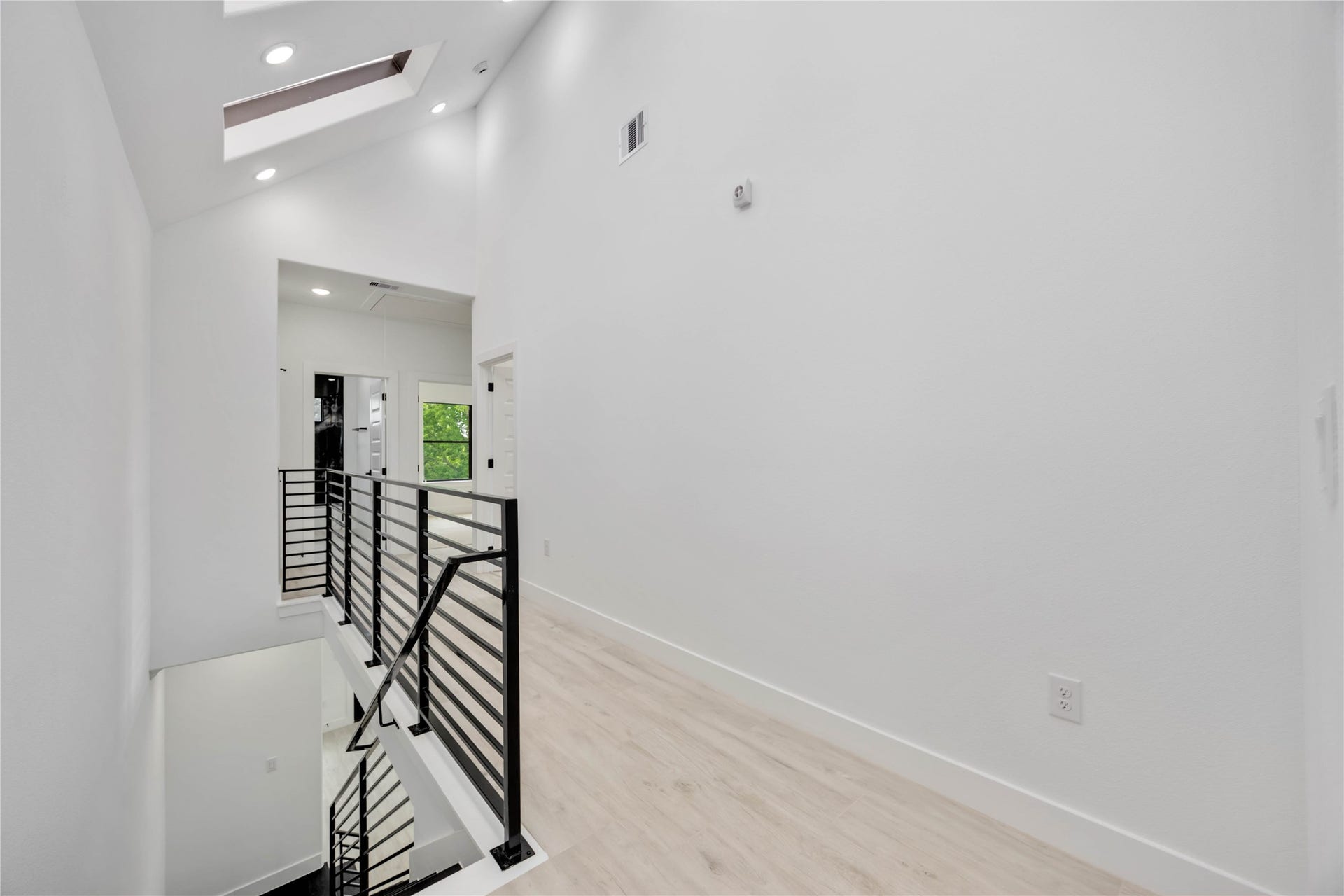 3020 Retta Street, Houston, TX 77026 3020 Retta Street, Houston, TX 77026