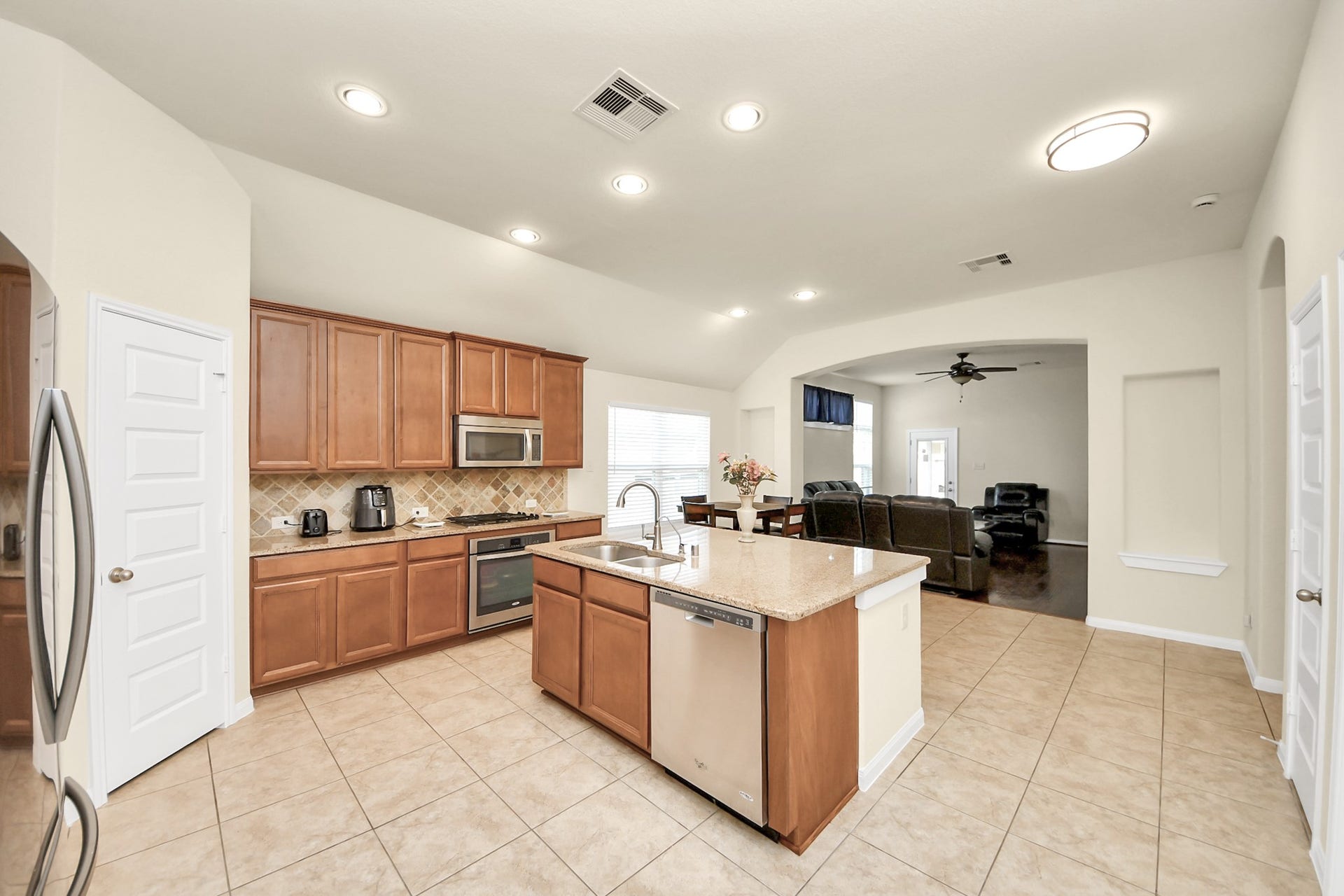 12906 Millstream Bend Lane, Tomball, TX 77377 12906 Millstream Bend Lane, Tomball, TX 77377