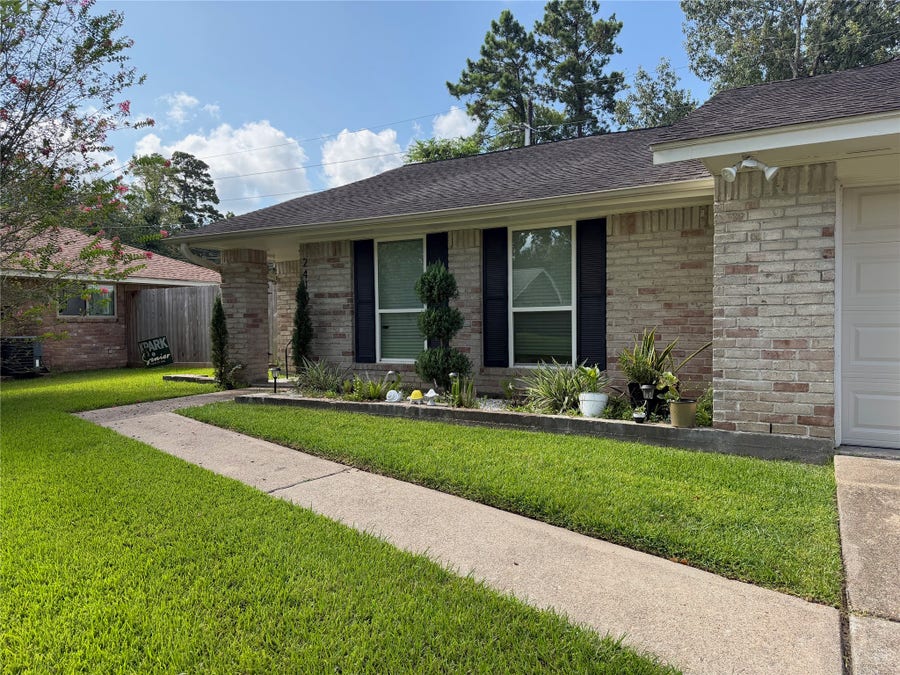 Property photo for 2418 Tinechester Drive, Houston, TX