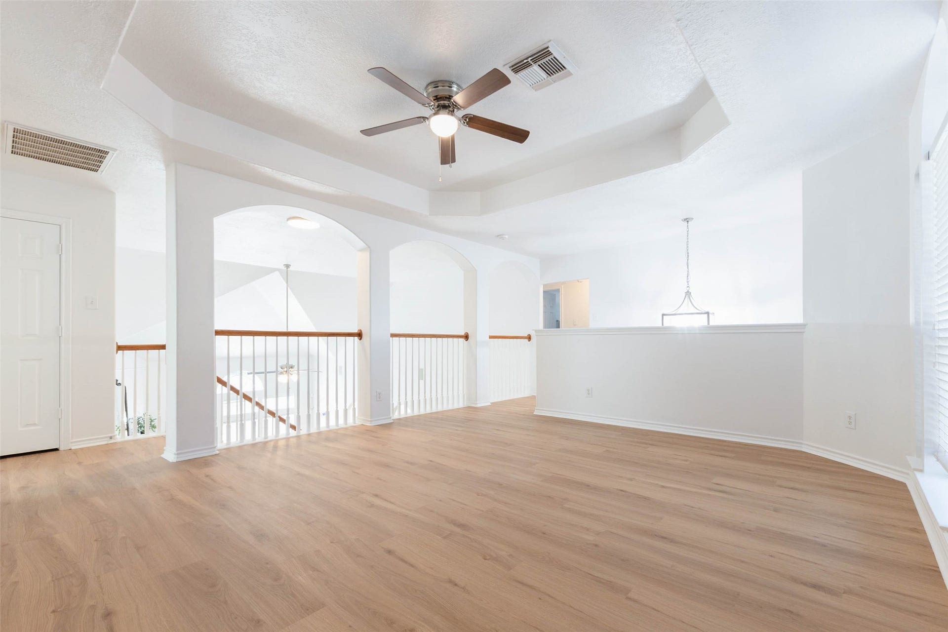 6302 Briar Canyon Court, Katy, TX 77450 Another perspective of the impressive upstairs game room highlights its generous proportions & versatile layout, offering endless possibilities for a sophisticated media lounge, billiards area, or casual gathering space.