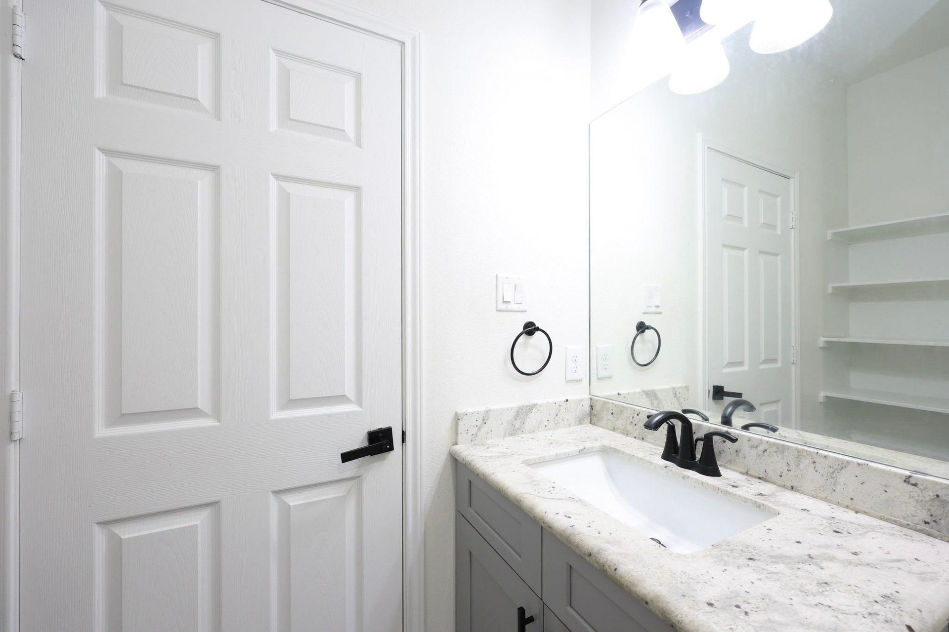 707 Magnolia Point Drive, Huffman, TX 77336 707 Magnolia Point Drive, Huffman, TX 77336