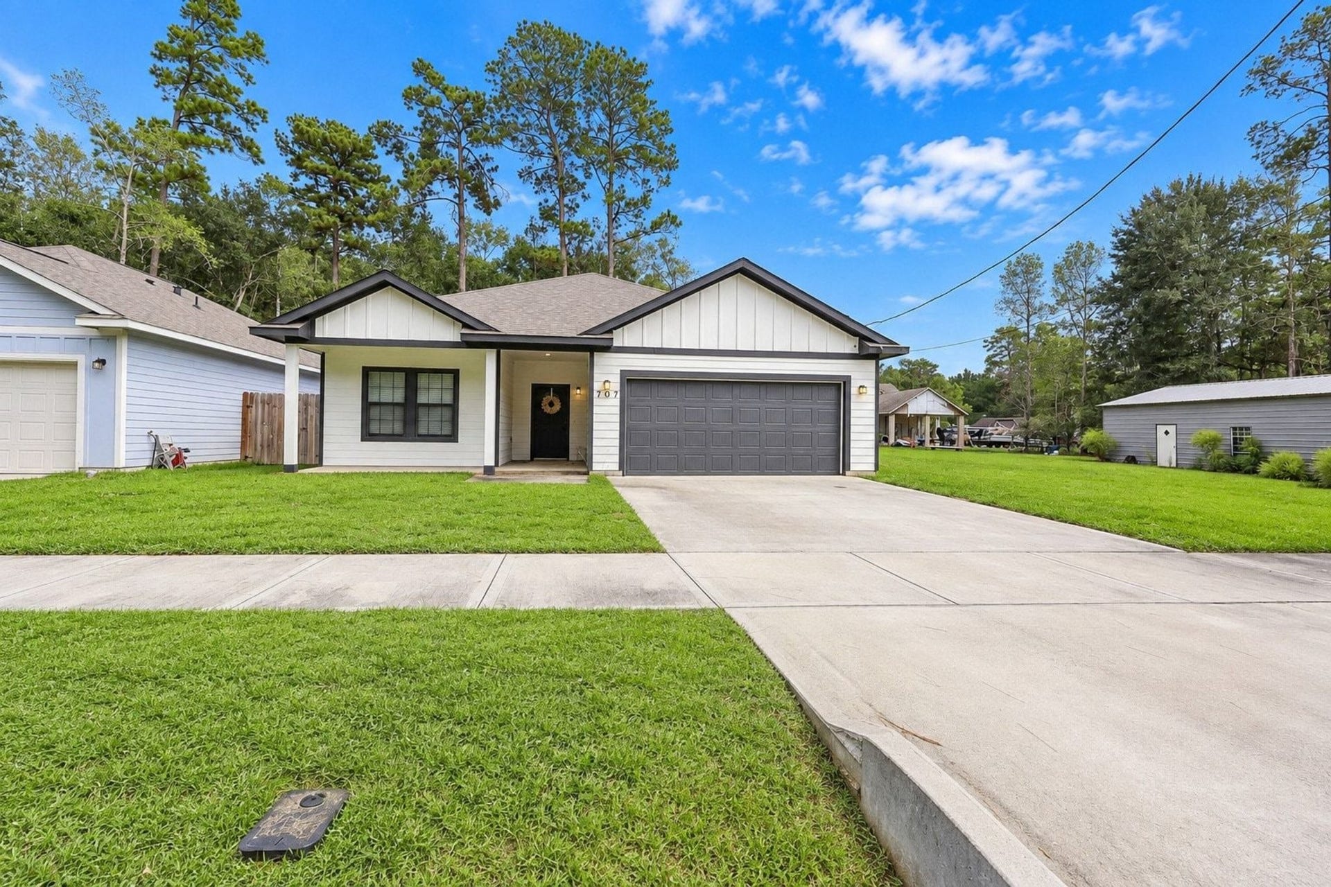 707 Magnolia Point Drive, Huffman, TX 77336 707 Magnolia Point Drive, Huffman, TX 77336