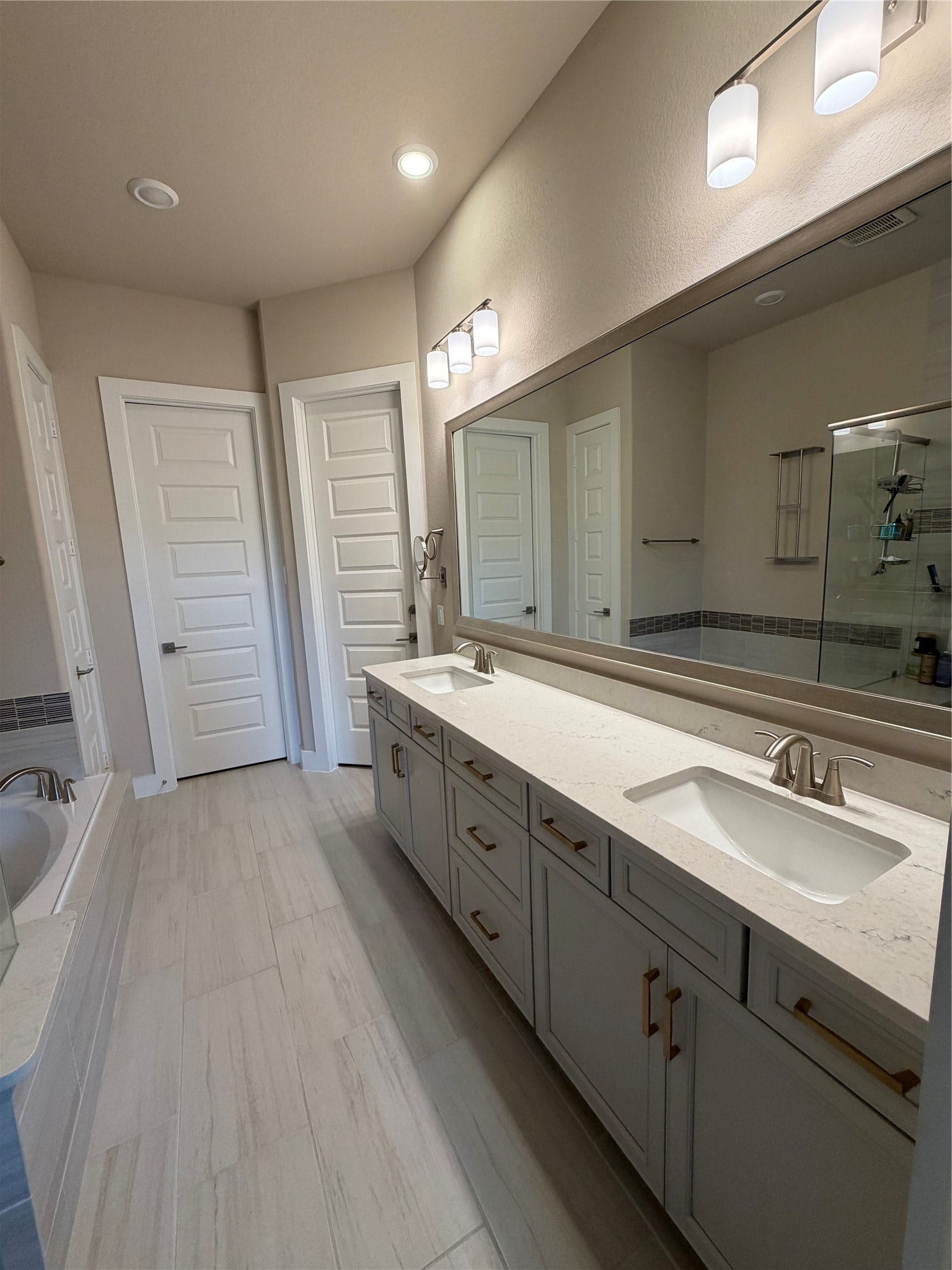 4110 Peaceful Pines Lane, Houston, TX 77080 4110 Peaceful Pines Lane, Houston, TX 77080