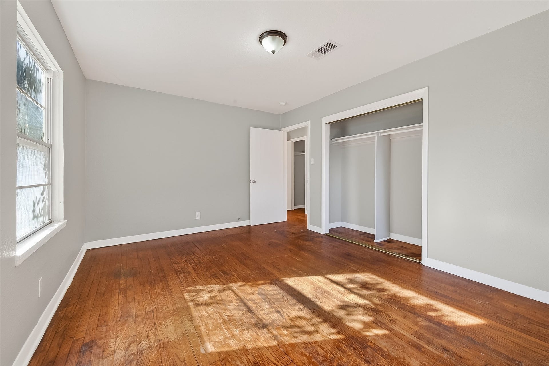 6127 Beldart Street, Houston, TX 77033