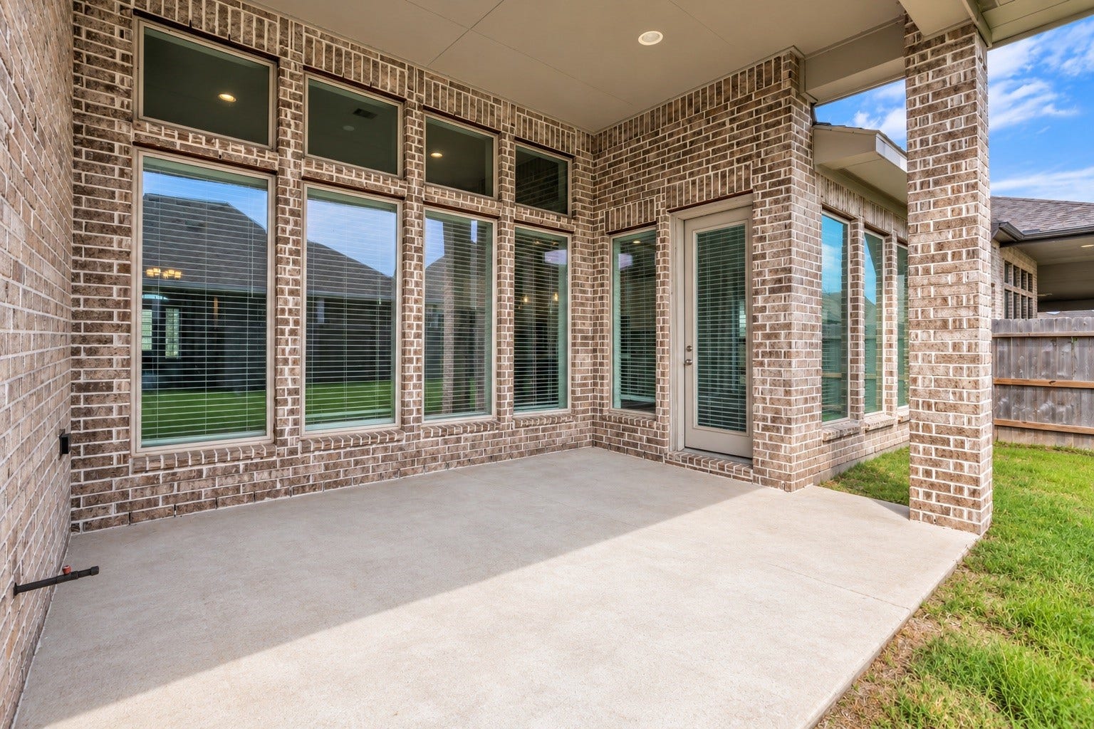 2215 Carrol Creek Drive, Richmond, TX 77469 Gas line installed in the back covered patio