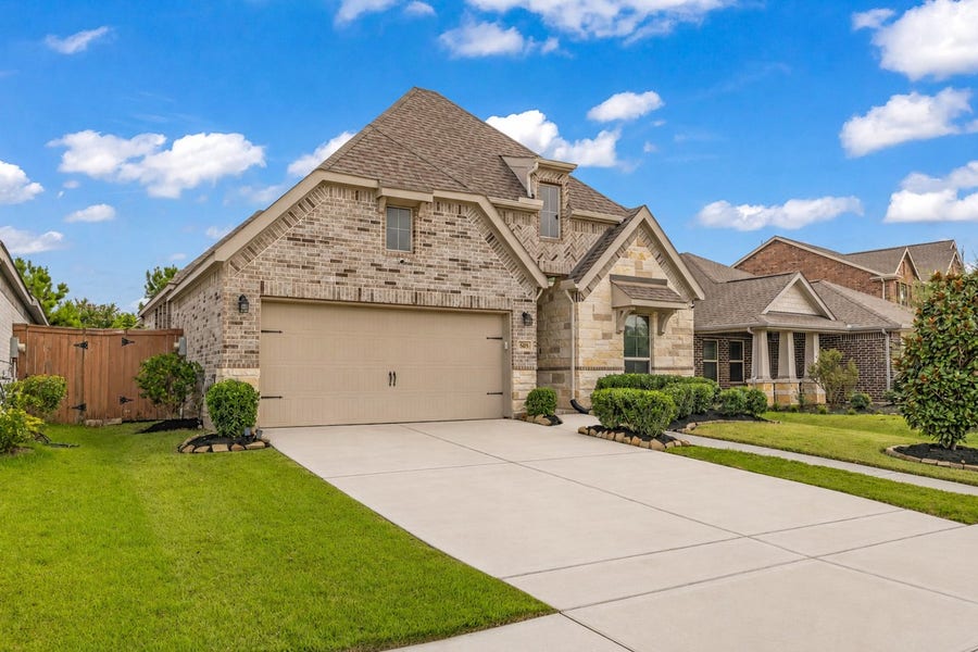 Property photo for 6426 Shadowbrook Hollow Trail, Katy, TX