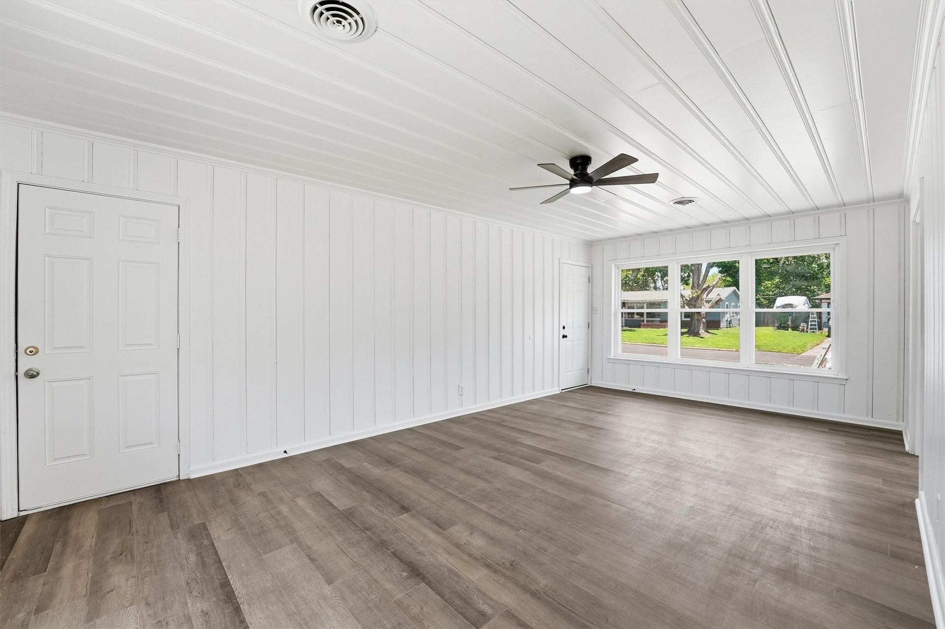 5002 Live Oak Drive, Texas City, TX 77591 5002 Live Oak Drive, Texas City, TX 77591