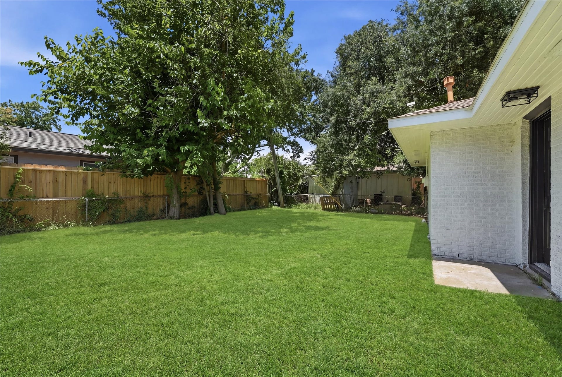 5002 Live Oak Drive, Texas City, TX 77591 5002 Live Oak Drive, Texas City, TX 77591