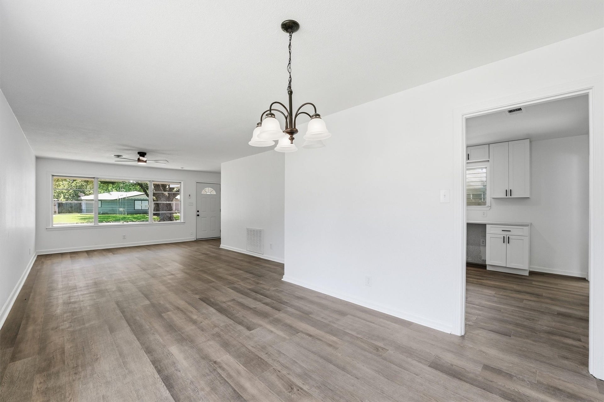 5002 Live Oak Drive, Texas City, TX 77591 5002 Live Oak Drive, Texas City, TX 77591