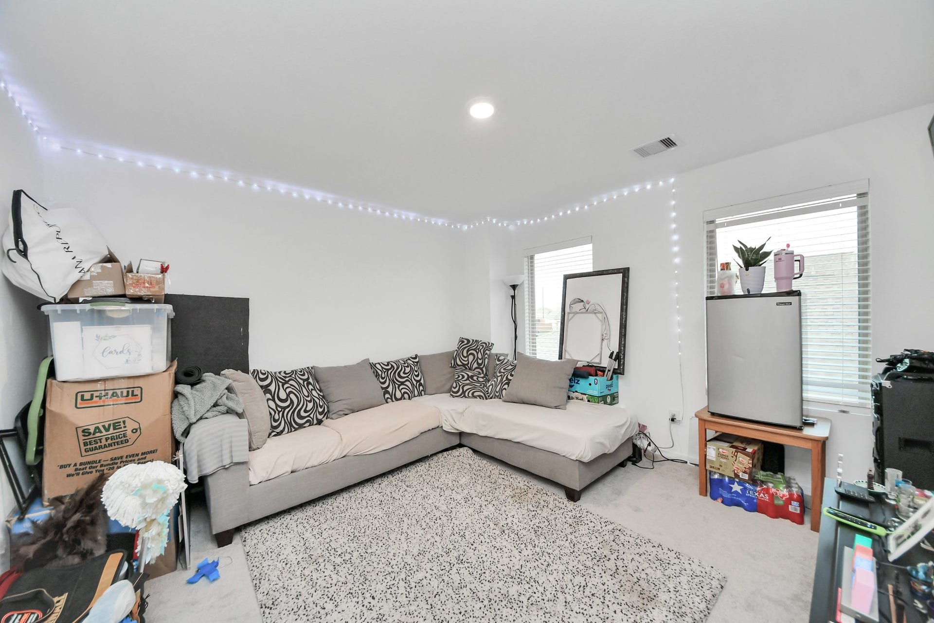 3016 Courtney Coral Lane, Katy, TX 77493 3016 Courtney Coral Lane, Katy, TX 77493
