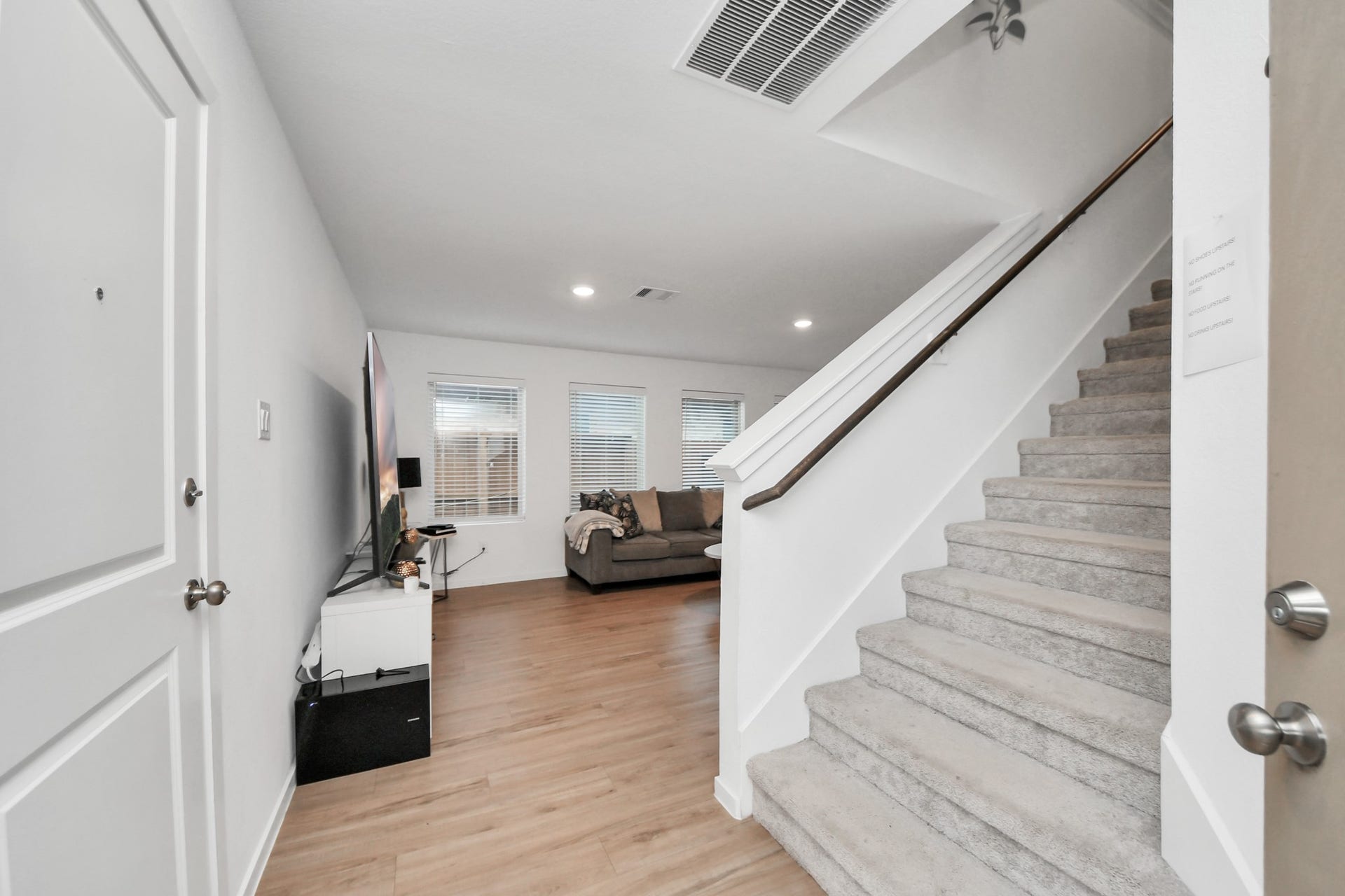 3016 Courtney Coral Lane, Katy, TX 77493 3016 Courtney Coral Lane, Katy, TX 77493