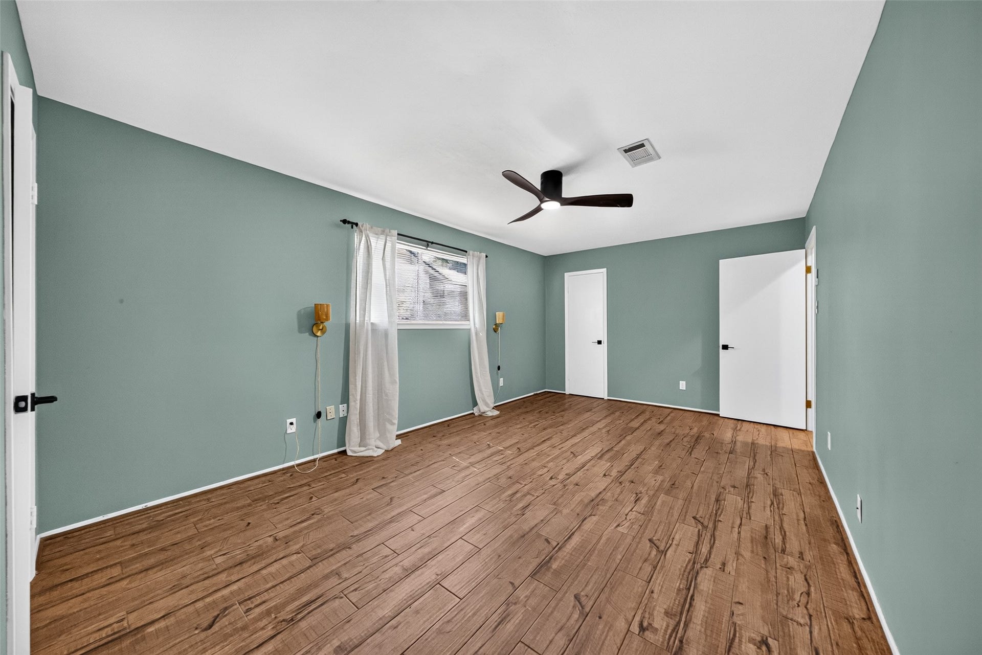10711 Braewick Drive, Houston, TX 77096