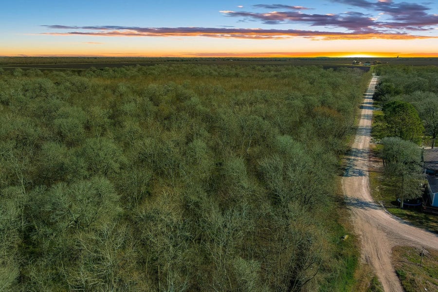 Property photo for TBD TR 19E2A CR647, Guy, TX