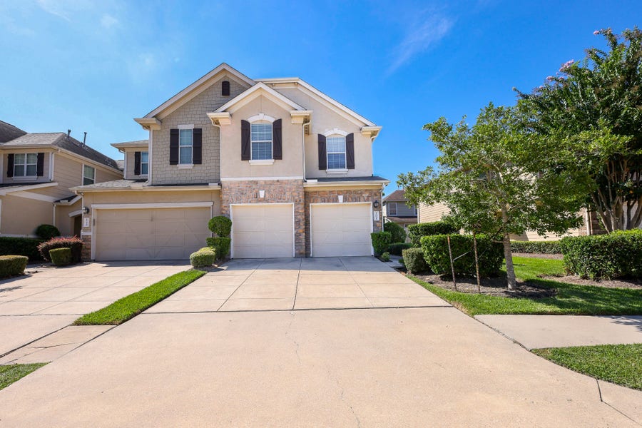 Property photo for 16021 Summerville Lake Drive, Tomball, TX