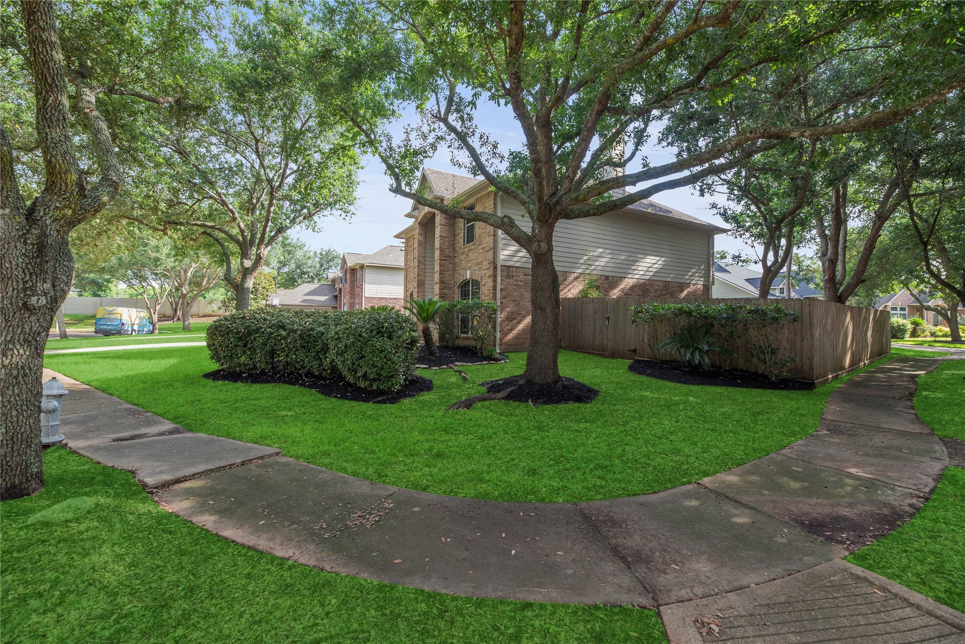3422 Powell Way, Missouri City, TX 77459 Lush landscaping on a tree-lined street!