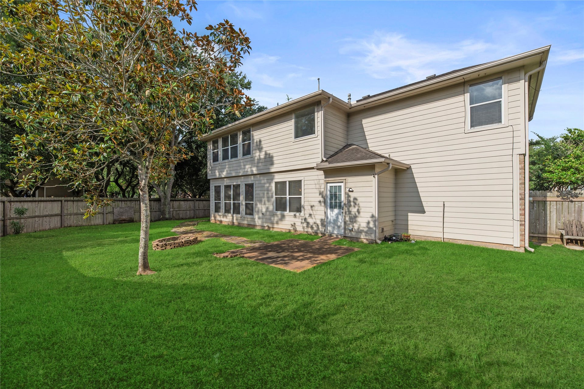 3422 Powell Way, Missouri City, TX 77459 Roof replaced less than 10 years ago and a recently replace HVAC system!