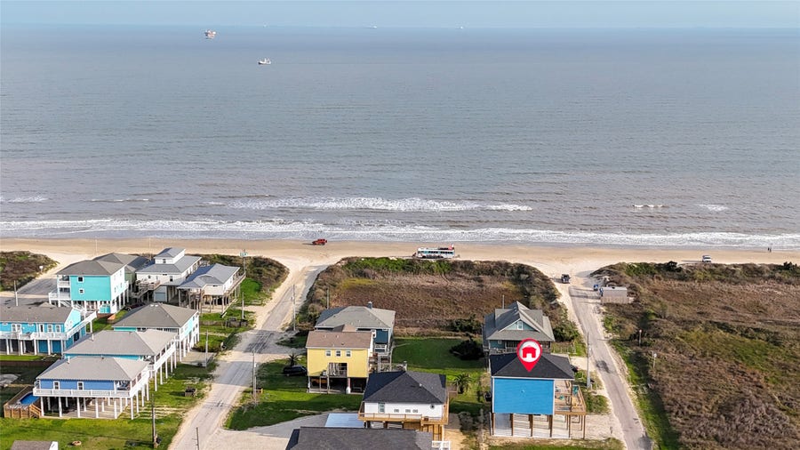 Property photo for 846 Alma, Crystal Beach, TX