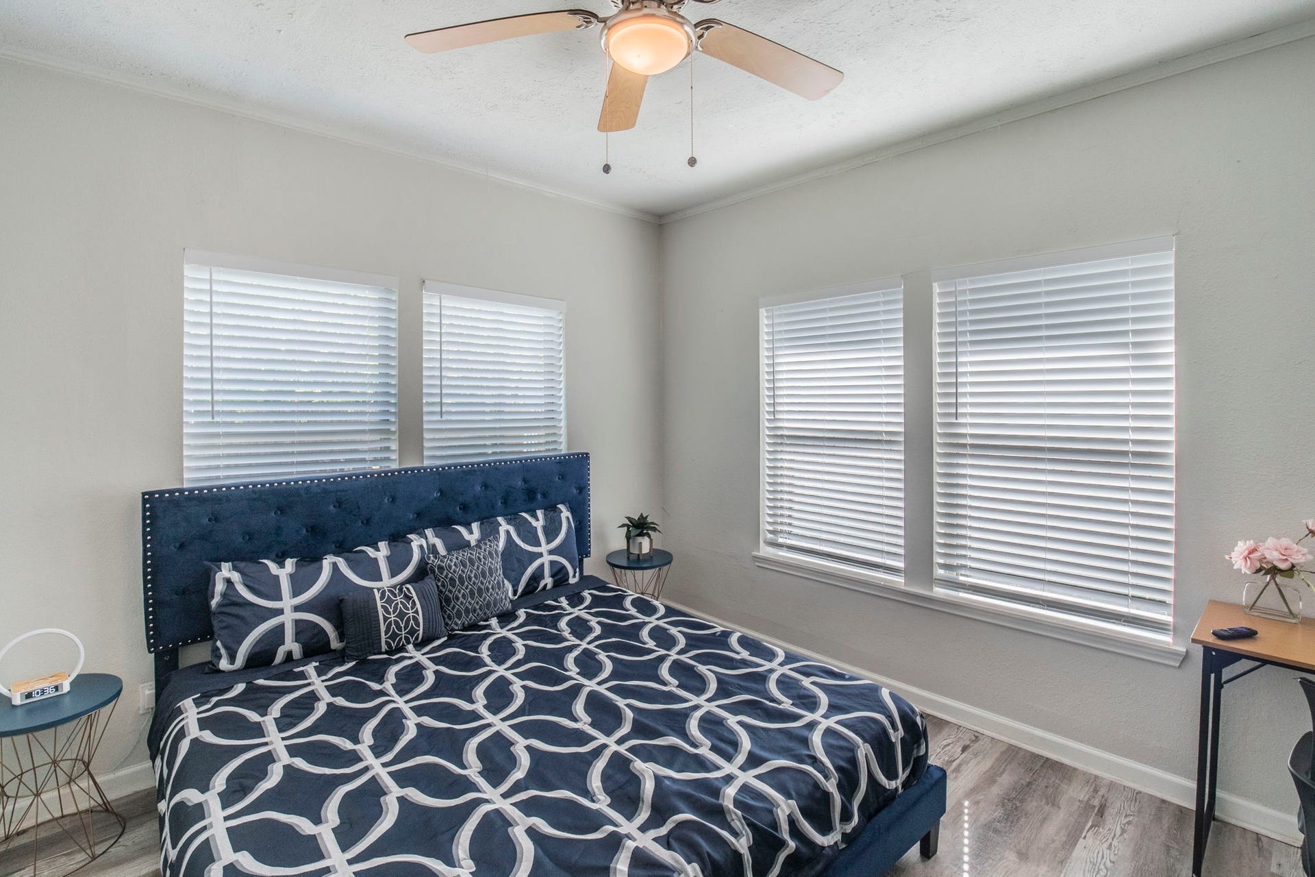 2613 & 2615 Isabella Street, Houston, TX 77004 2613 & 2615 Isabella Street, Houston, TX 77004
