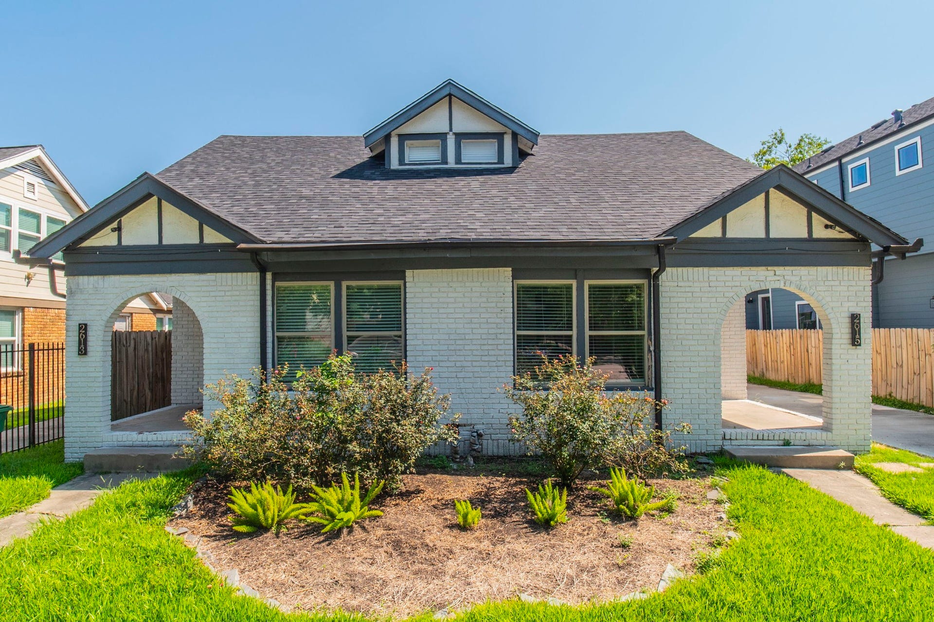2613 & 2615 Isabella Street, Houston, TX 77004 2613 & 2615 Isabella Street, Houston, TX 77004
