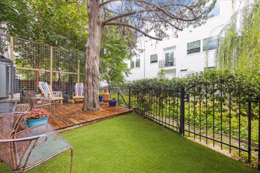 Property photo for 1230 W 25th Street, #B, Houston, TX