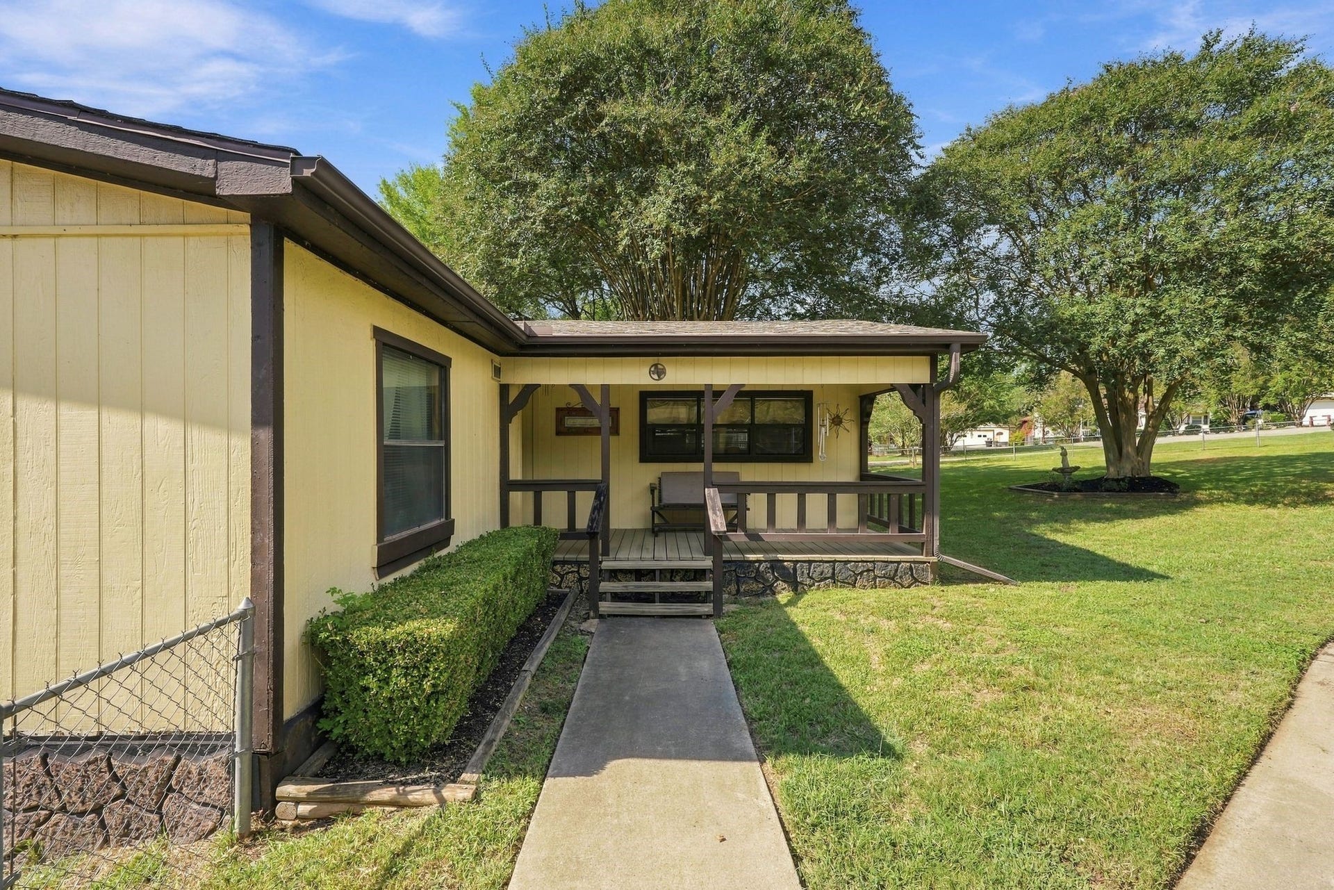 13117 Mariners Court, Willis, TX 77318 13117 Mariners Court, Willis, TX 77318