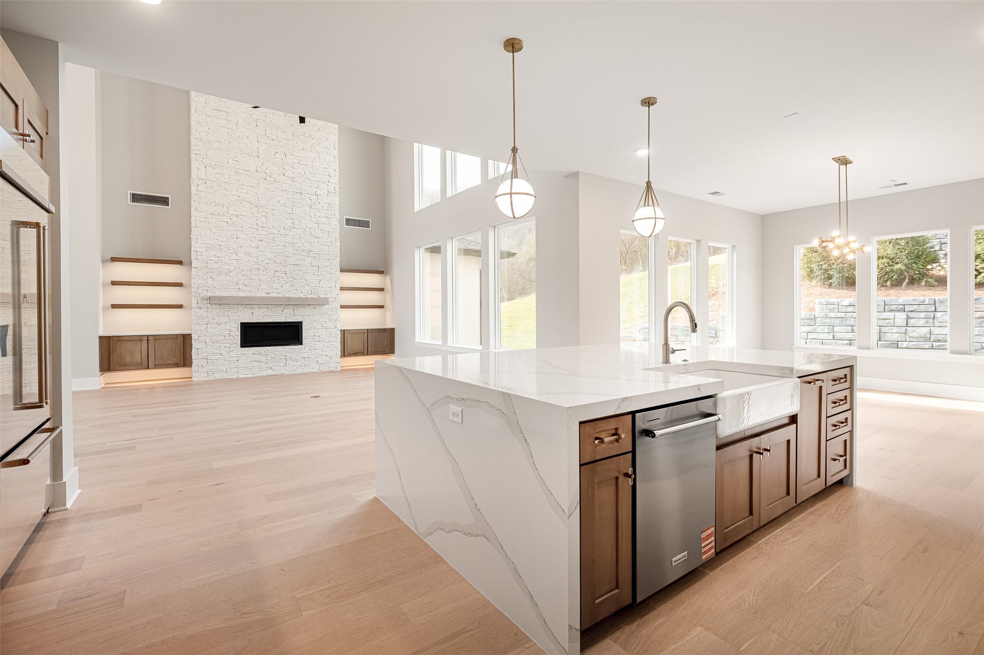 12848 Bentwood Farms Trace, Montgomery, TX 77356 Representative Photo for Illustrative Purposes Only. Actual Home, Features & Finishes May Vary.