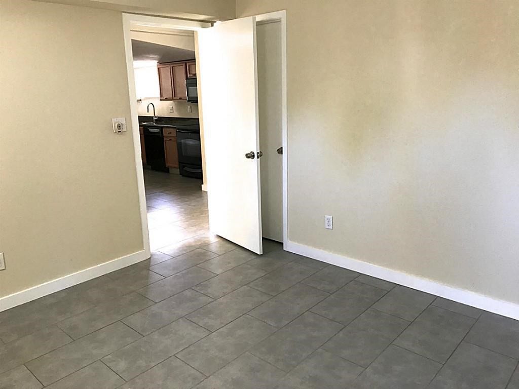 106 Opal Court, Houston, TX 77009 Unit B Bedroom