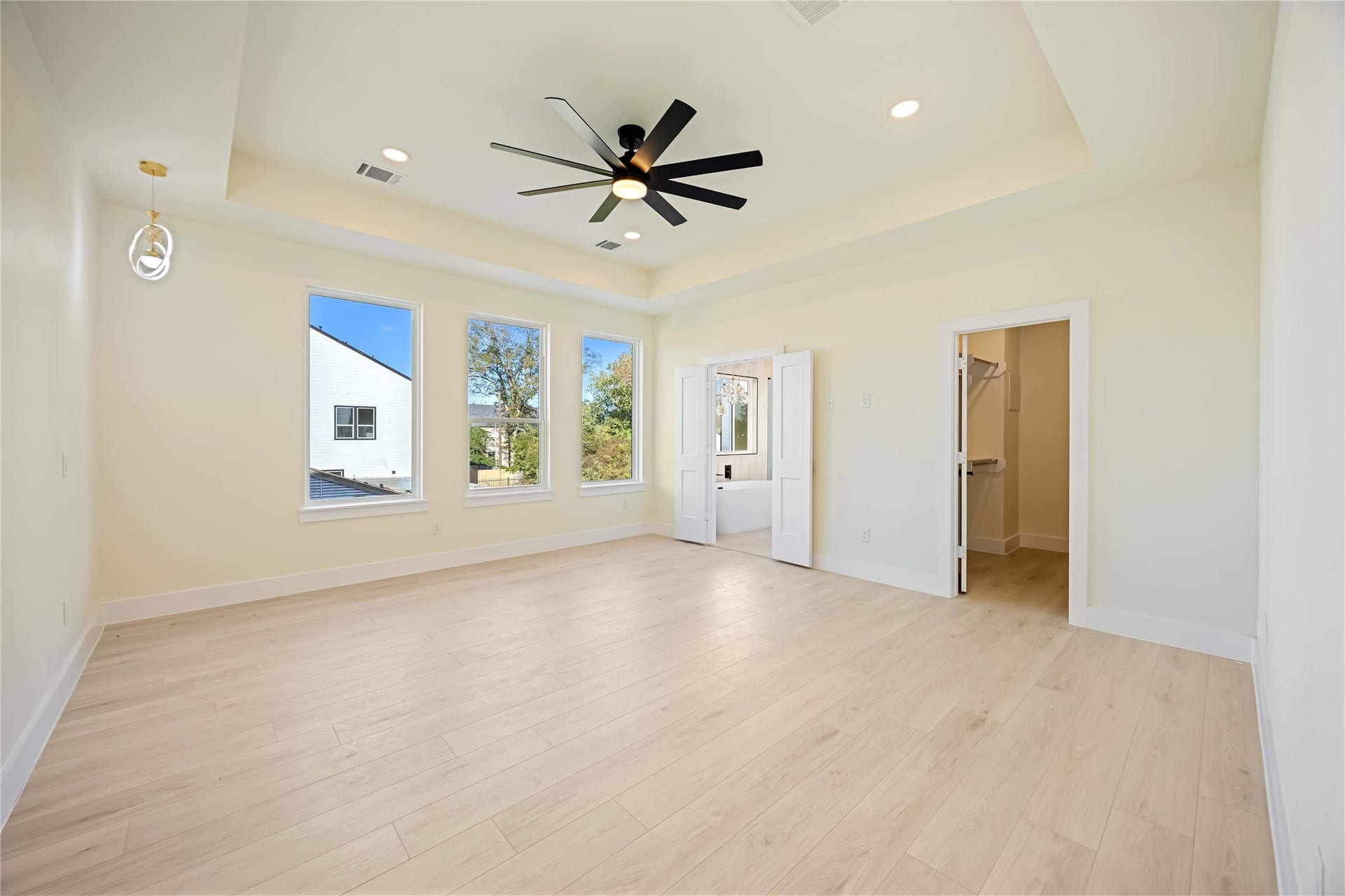 7127 England Street, Houston, TX 77021