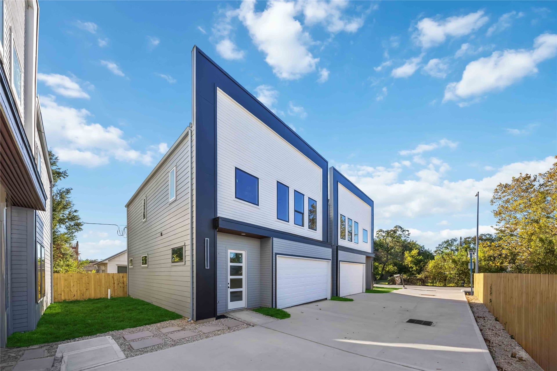 7127 England Street, Houston, TX 77021