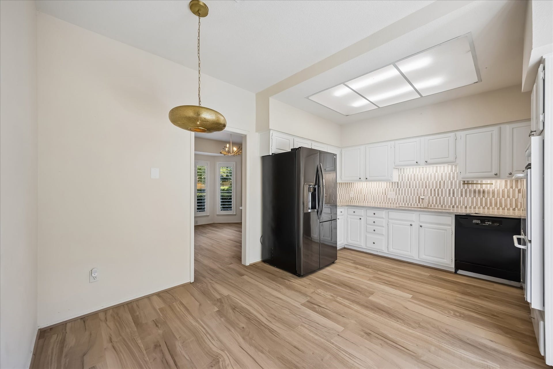 2725 S Glen Haven Boulevard, Houston, TX 77025 2725 S Glen Haven Boulevard, Houston, TX 77025