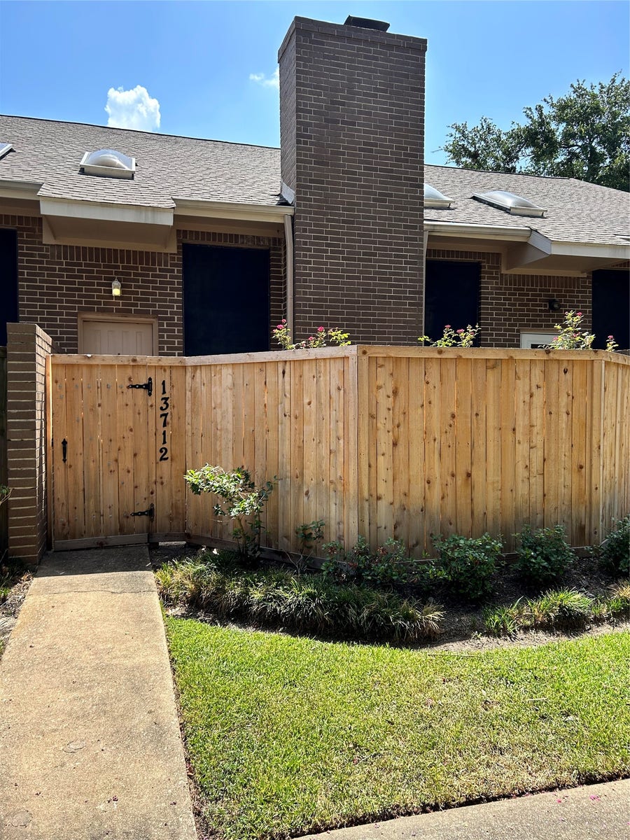 Property photo for 13712 Hollowgreen Drive, #702, Hockley, TX