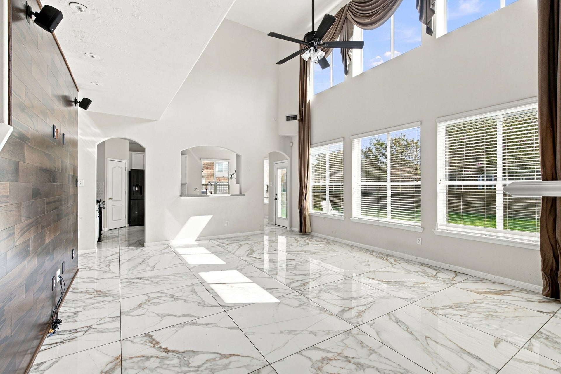 11122 W Cyrus Drive, Houston, TX 77064 11122 W Cyrus Drive, Houston, TX 77064
