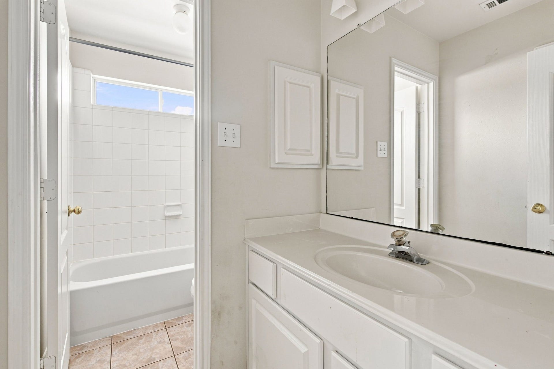11122 W Cyrus Drive, Houston, TX 77064 11122 W Cyrus Drive, Houston, TX 77064