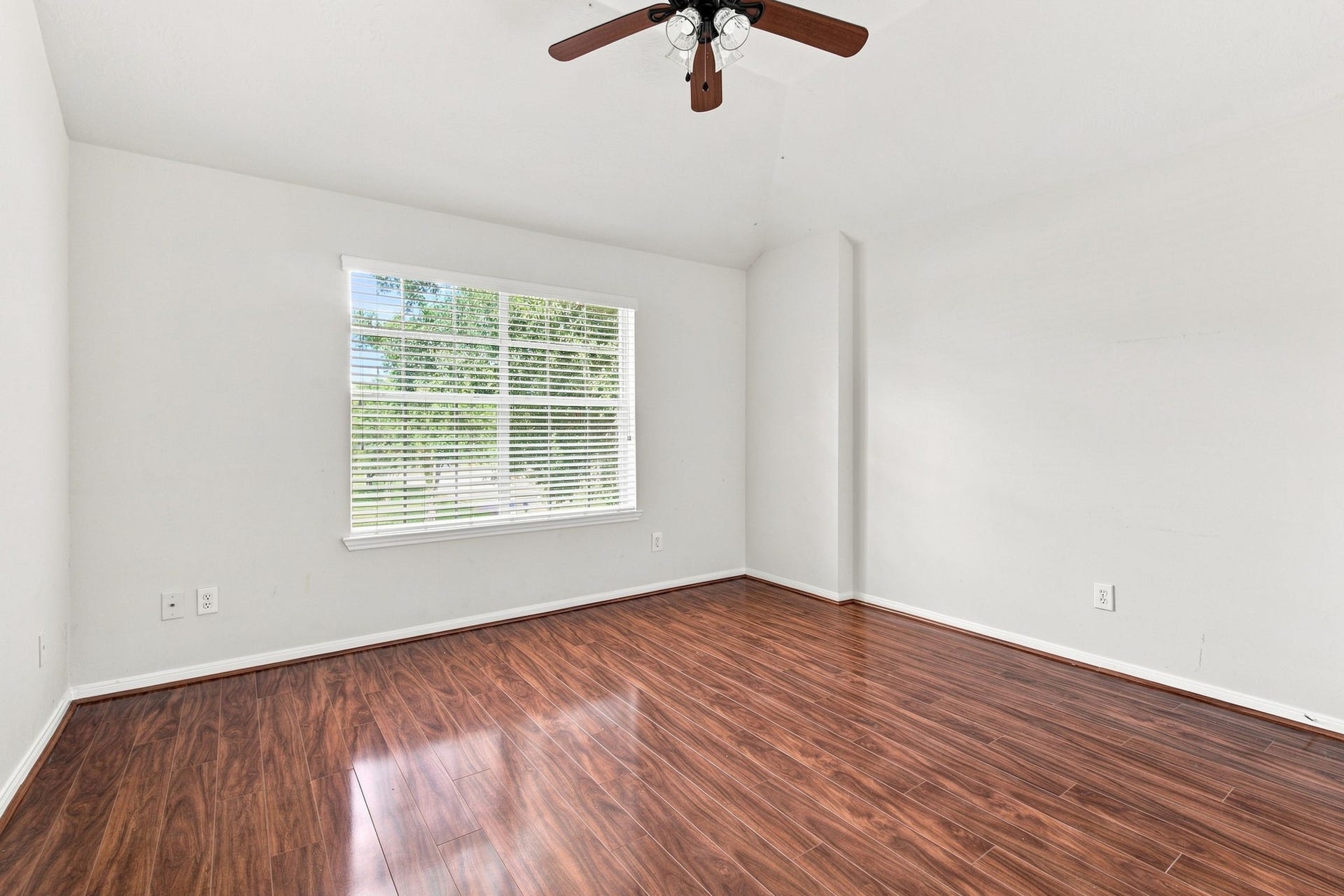 11122 W Cyrus Drive, Houston, TX 77064 11122 W Cyrus Drive, Houston, TX 77064