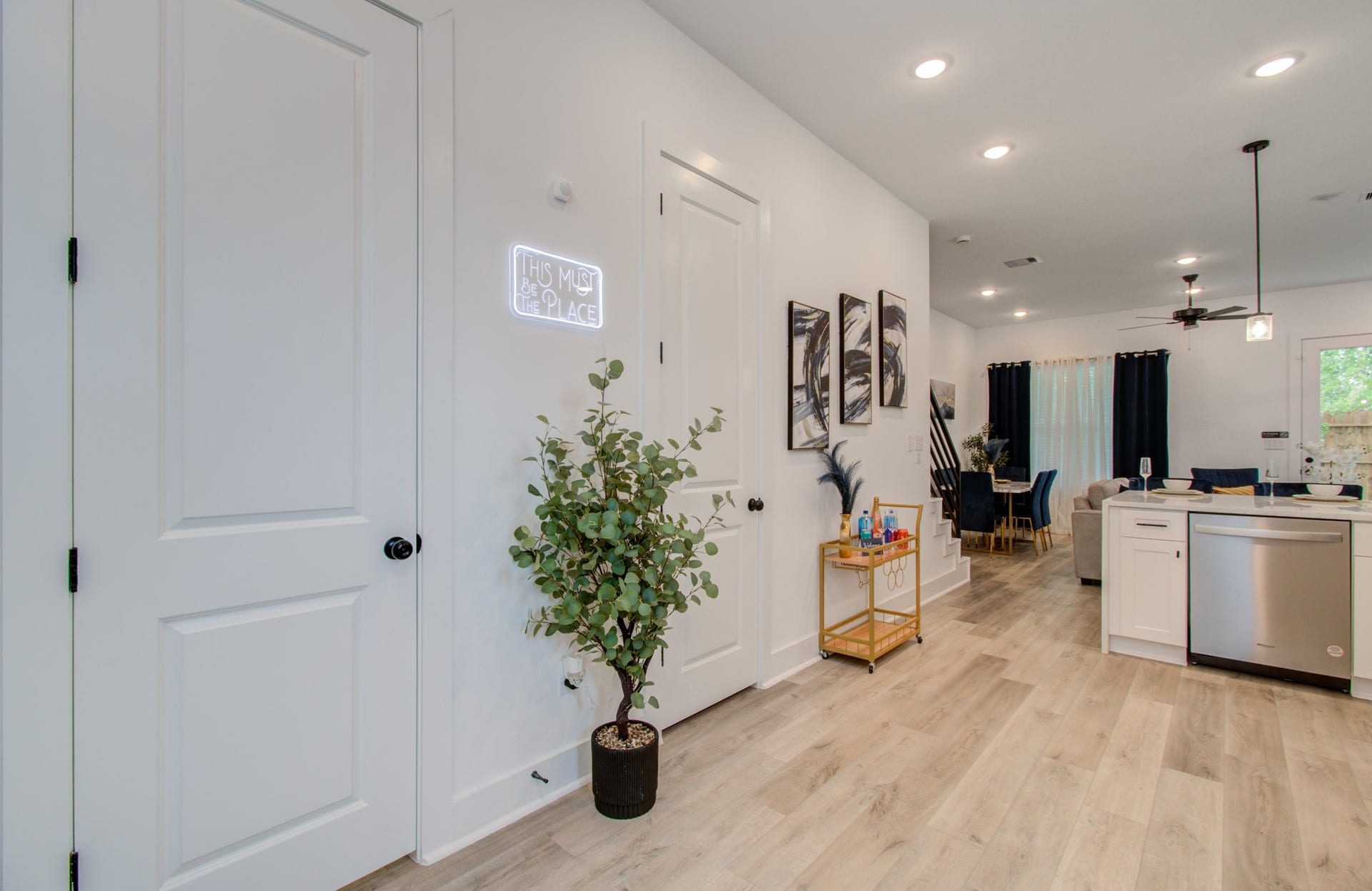 1616 Benson Street, Houston, TX 77020