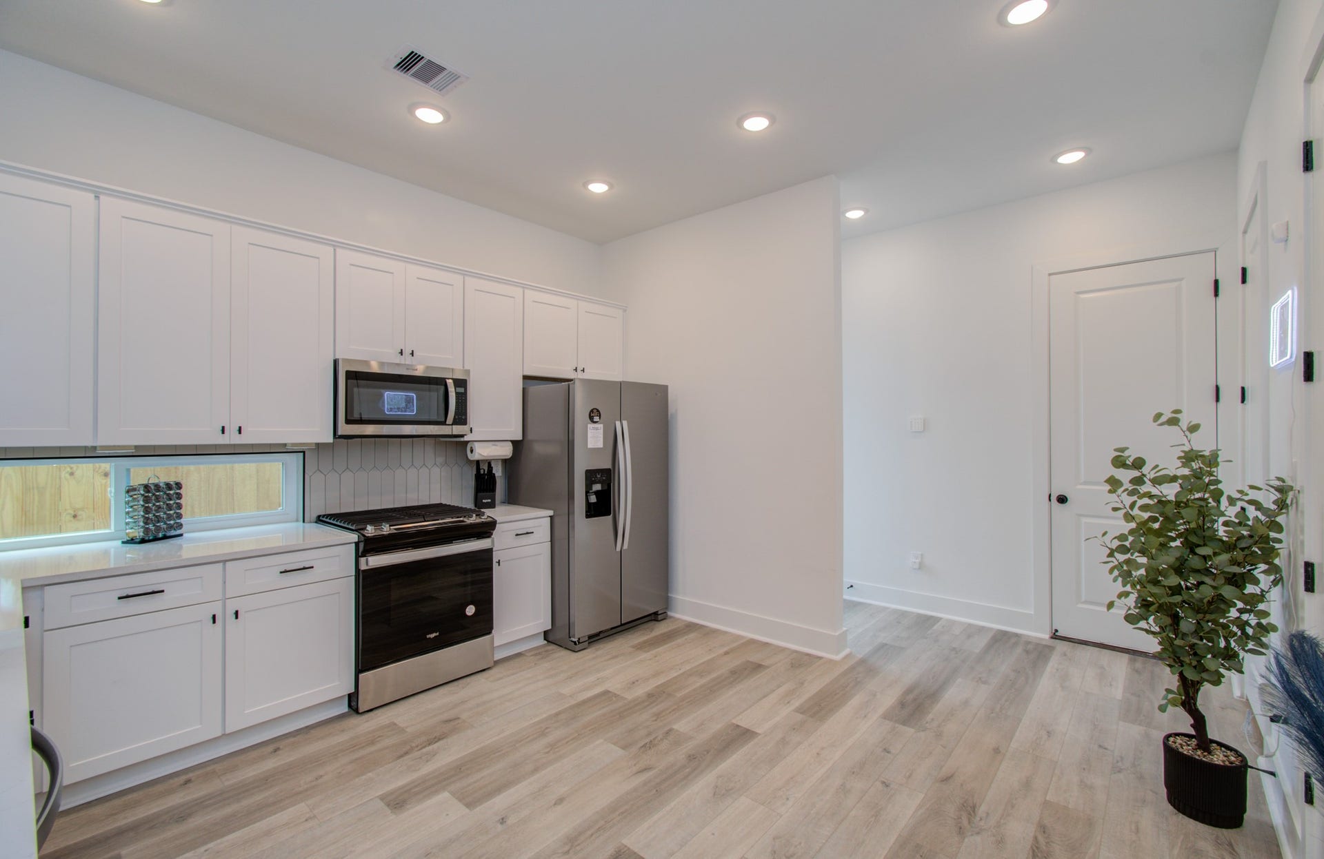 1616 Benson Street, Houston, TX 77020