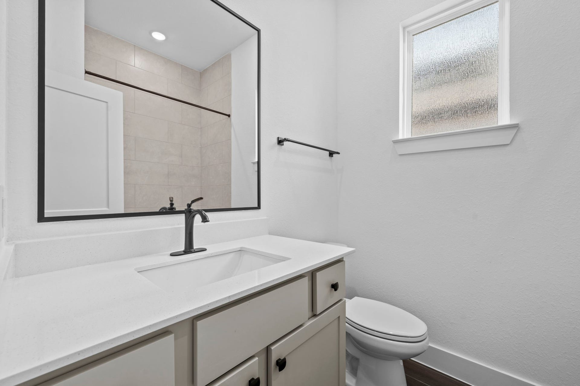 521 Dogshade Lane, Waller, TX 77484 Photo representative of floorplan only